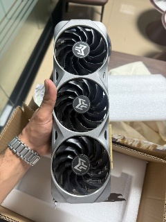 كرت شاشة RTX 3080 10gb بحالة ممتازة