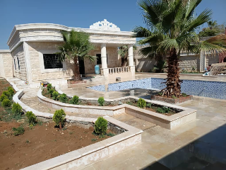 بناء فاخر حجر طبيعي ، جبس بورد جاهز ،مسبح 10*5, حديقة ، بئر ماء ، بارب