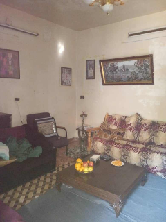 شقة 2 غرفة مع محل تجاري في أشرفية صحنايا بسعر 35,000$