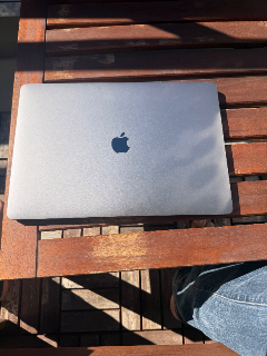 ماك بوك برو 16 إنش 2019، i7، رام 16GB، SSD، شاشة ريتينا