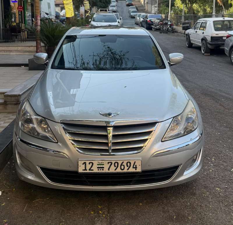 هيونداي جينيسيس 2014 للبيع  ب17500$