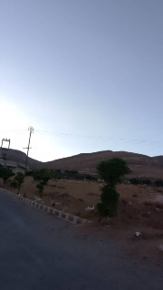 أرض سكنية للبيع على اتستراد دمشق بيروت خلف كازية الفيحاء مباشرةً