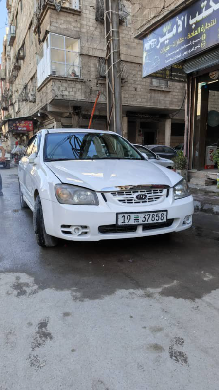 سبكترا سيراتو 2003