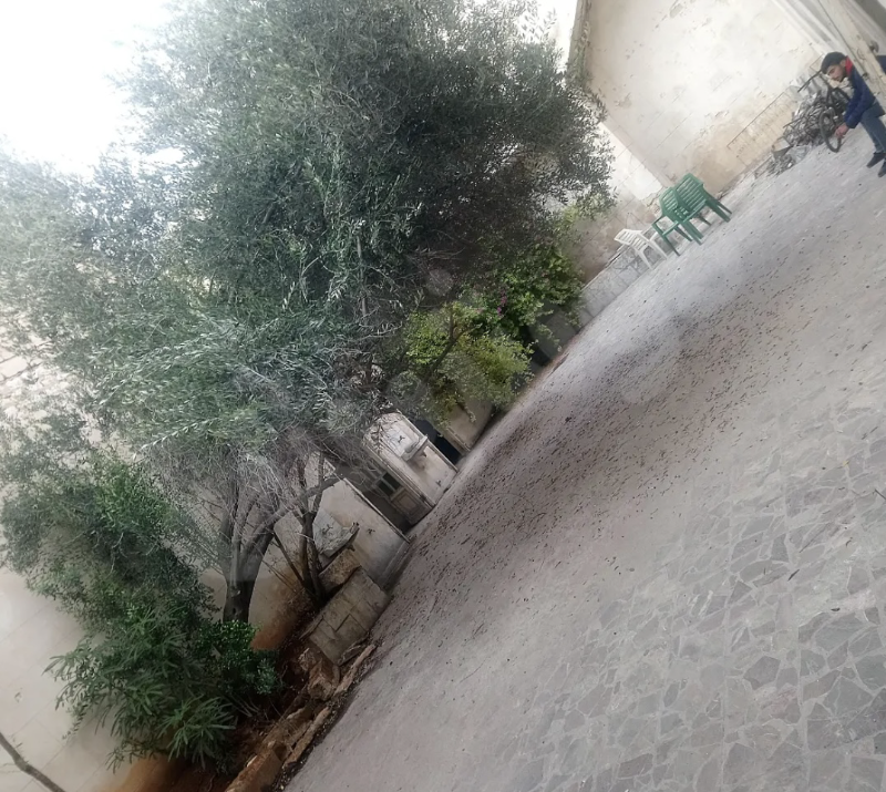 بيت عربي للبيع في الجلوم بحلب - 6 غرف وحمامات جاهز للسكن