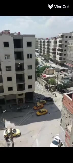 للبيع شقة عظم بمساحة كبيرة مع سطح بنفس مساحة الشقة بسعر لقطة في جرمانا