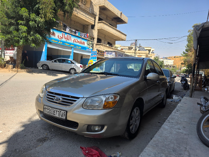 كيا سيراتو 2007 مستعملة للبيع  بسعر 8700 دولار