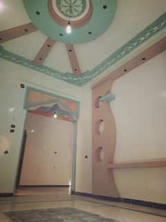 دهان  سحب معجونة تلقيط. تسليم عالضوء
