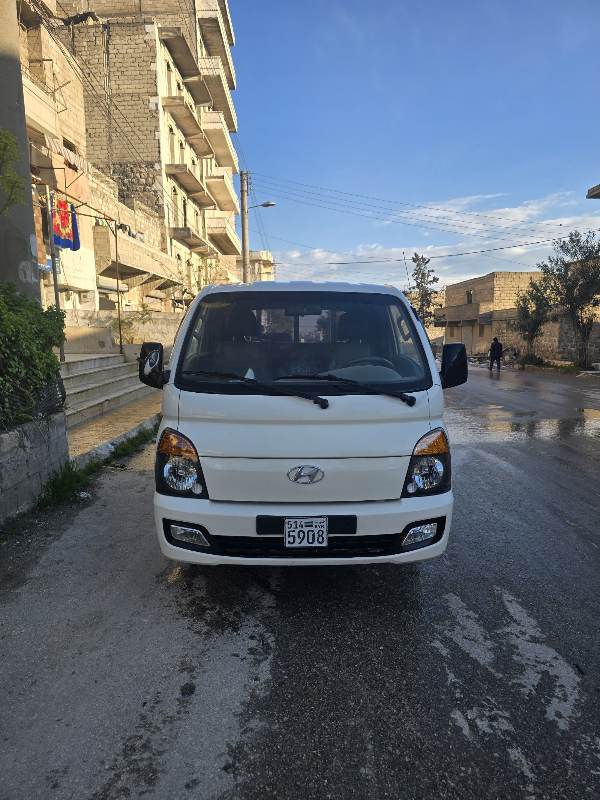 هيونداي بورتر 2015 ديزل جديد بحالة ممتازة - حلب