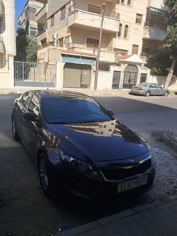 سيارة كيا أوبتيما 2012 أوتوماتيك للإيجار  بسعر $30