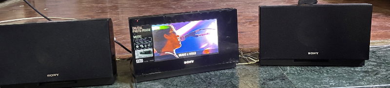 للبيع نظام صوت Sony WHG-SLK2iV بوضوح نقي ومميزات متكامل، بحالة ممتازة